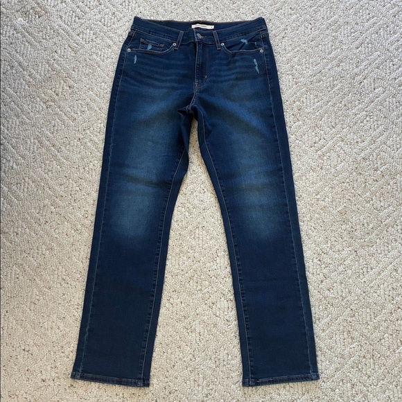 Levi's Dark Wash Classic Straight Leg Fit Blue Jeans - Picture 6 of 12